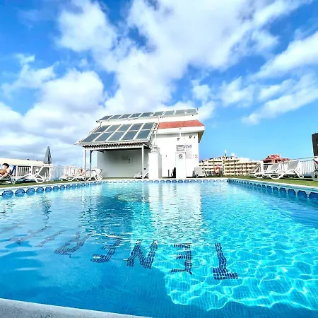 Long Studio, High Floor, Wifi, Rooftop Pool, 250m To The Beach In Puerto De La Cruz Apartamento