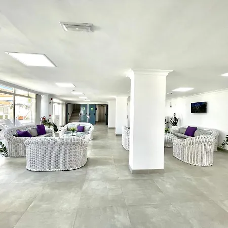 Long Studio, High Floor, Wifi, Rooftop Pool, 250m To The Beach In Puerto De La Cruz Apartamento