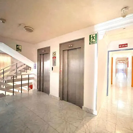 Long Studio, High Floor, Wifi, Rooftop Pool, 250m To The Beach In Puerto De La Cruz Apartamento *