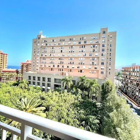 Long Studio, High Floor, Wifi, Rooftop Pool, 250m To The Beach In Puerto De La Cruz *