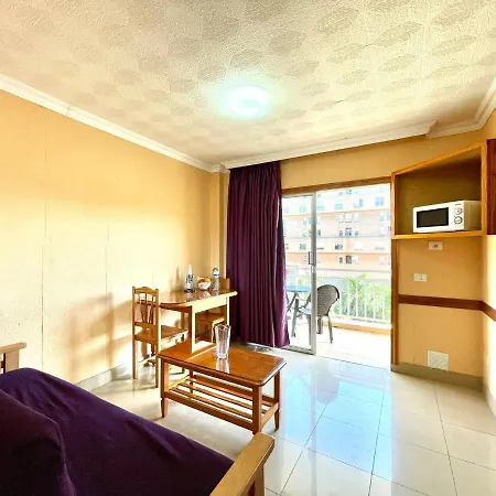 Long Studio, High Floor, Wifi, Rooftop Pool, 250m To The Beach In Puerto De La Cruz Puerto de la Cruz (Tenerife)